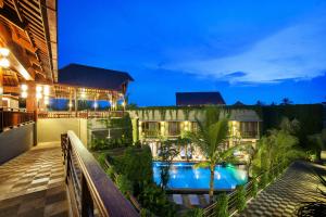 Ubud Wana Resort,Seminyak>>Bali,4 star