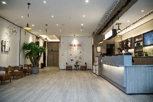 Hanting Hotel Longnan Railway Station,,3 star