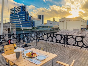 petals tokyo floating hotel