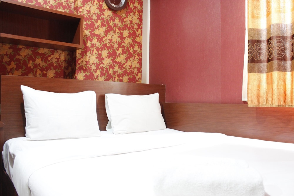 parquette 2br gateway ahmad yani cicadas apartment