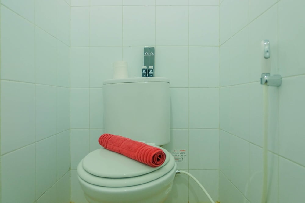 best price studio apartment at gunung putri square