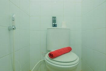 new furnished studio apartment at gunung putri square