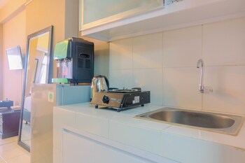 new furnished studio apartment at gunung putri square