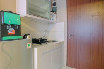 new furnished studio apartment at gunung putri square