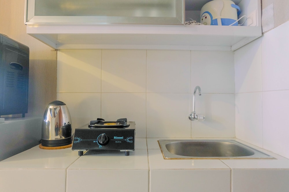 new furnished studio apartment at gunung putri square