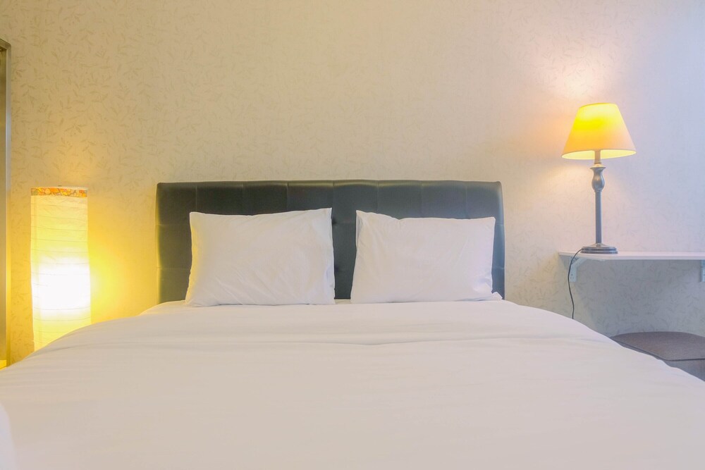 new furnished studio apartment at gunung putri square