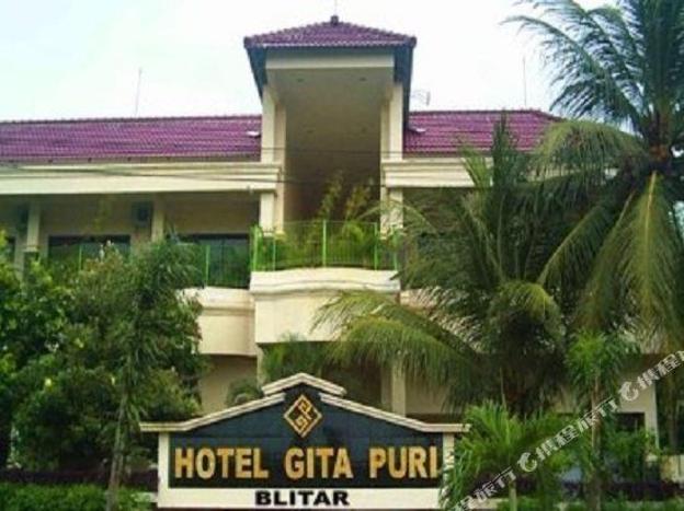 hotel gita puri