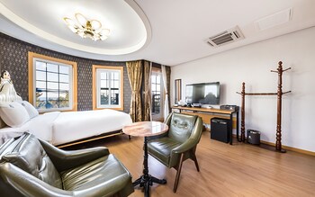 gangneung gyeongpodae la mer hotel