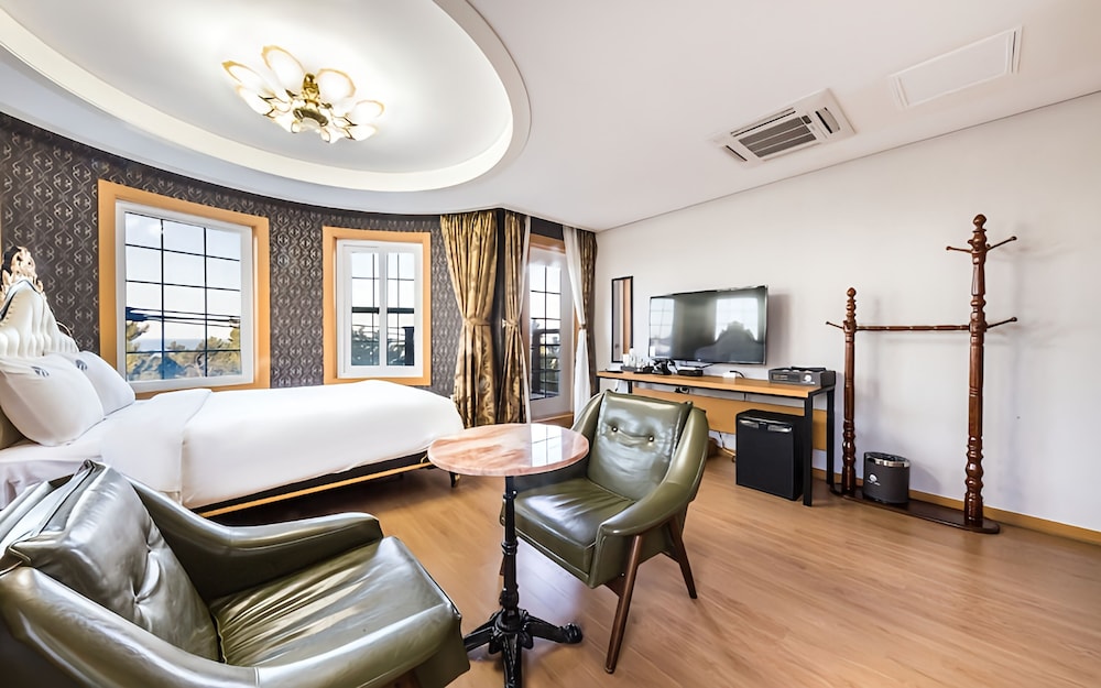gangneung gyeongpodae la mer hotel
