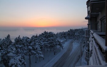 gangneung gyeongpodae la mer hotel