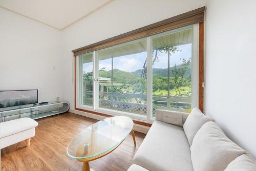 yangpyeong live healing pension