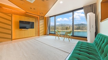 gapyeong rondavill pension
