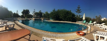 Portokali Apartments (Adults Only),Anissaras>>Agkisaras,2 star