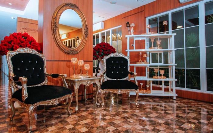 petit boutique hotel solo