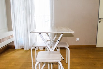 luxurious 3br m town apartment