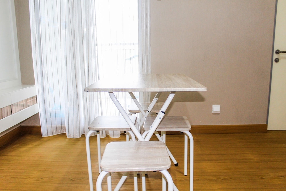 luxurious 3br m town apartment