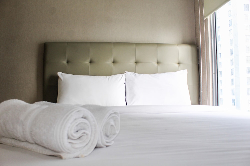 luxurious 3br m town apartment