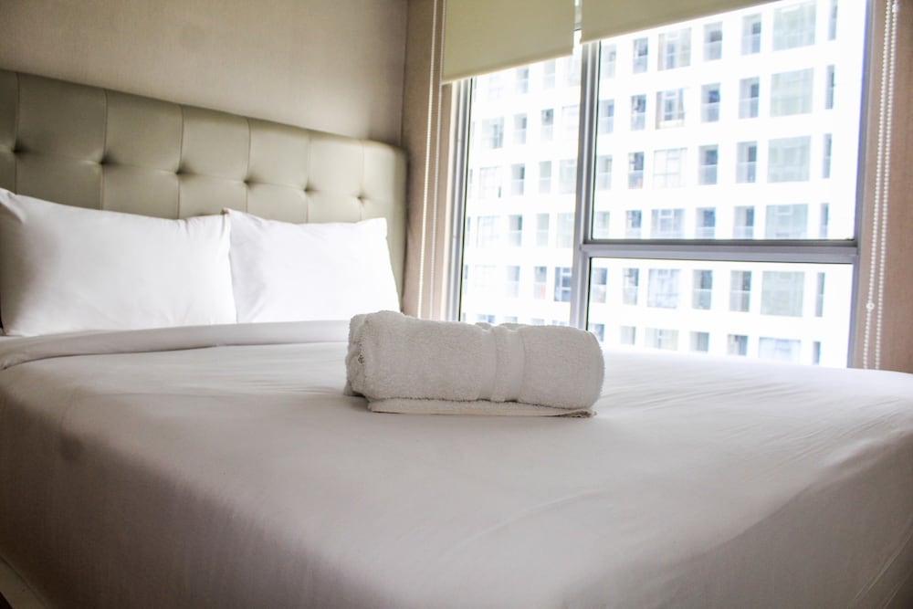 luxurious 3br m town apartment