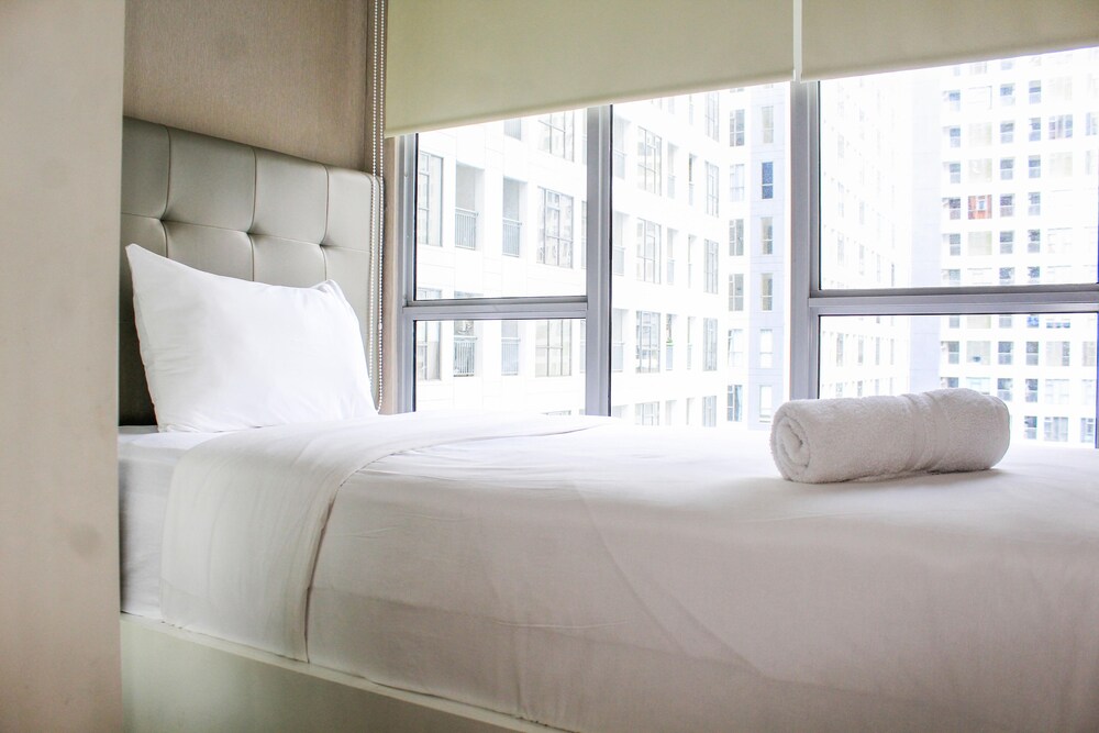 luxurious 3br m town apartment