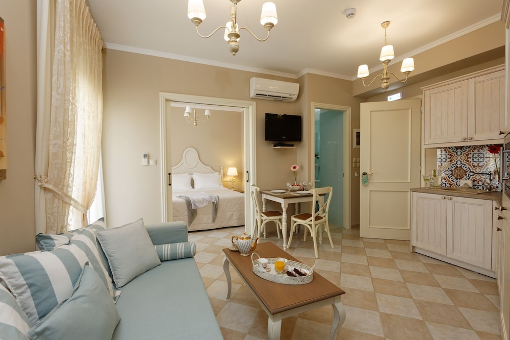 ionia suites