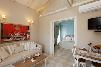 ionia suites