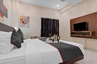 super townhouse hotel o benchmark