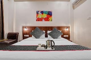 super townhouse hotel o benchmark