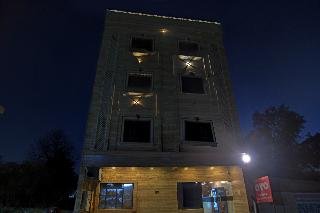 super townhouse hotel o benchmark