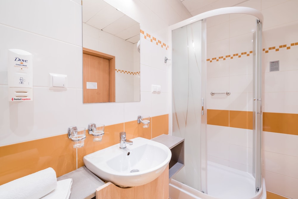 quality hotel wroclaw