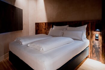 hotel les pardines 1819
