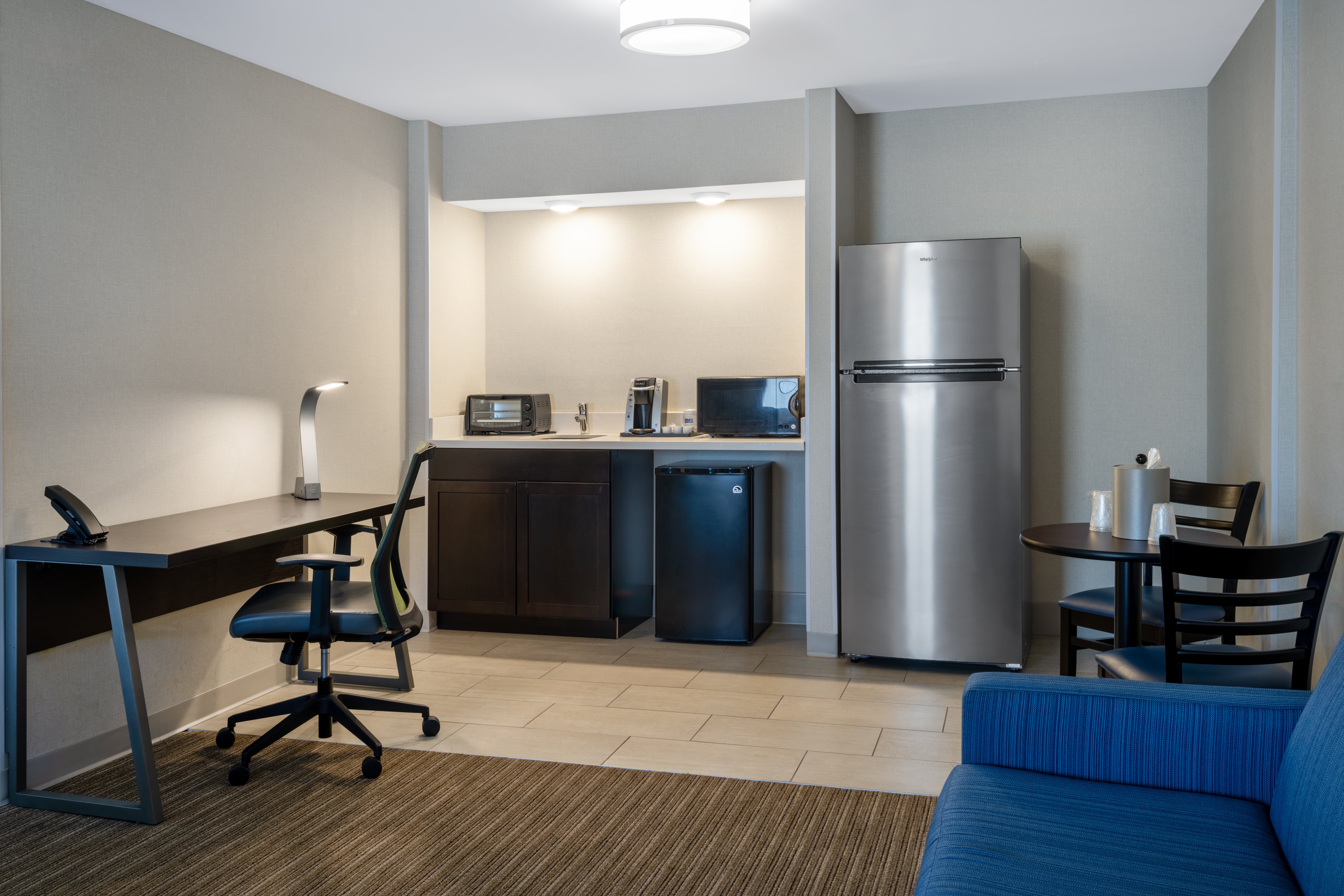 holiday inn express corydon by ihg