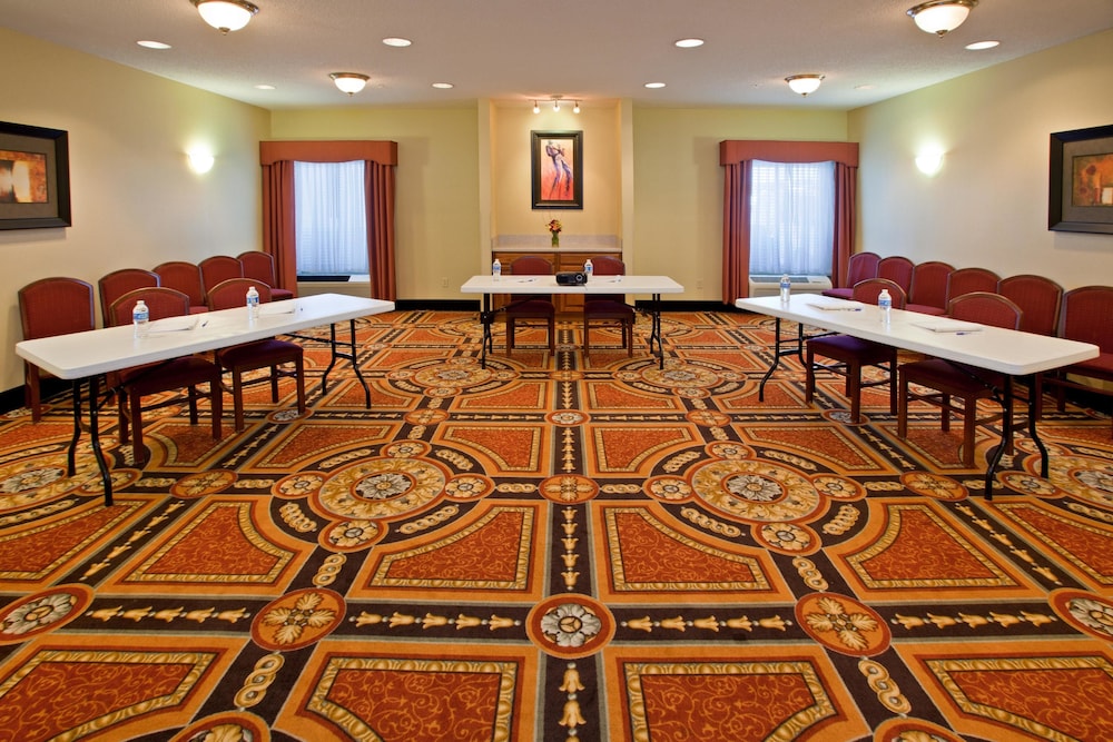 holiday inn express corydon by ihg
