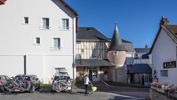 Relais Des Trois Chateaux,Bracieux>>Blois,4 star