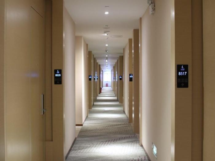 lavande hotel jiangmen heshan bus terminal