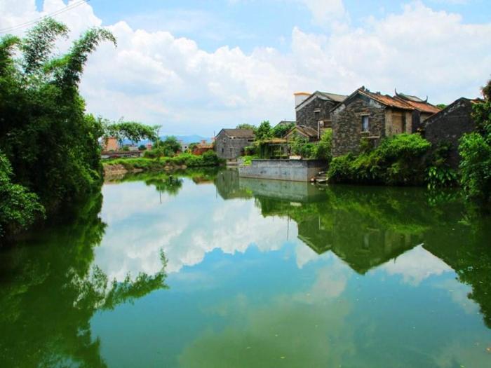 lavande hotel jiangmen heshan bus terminal