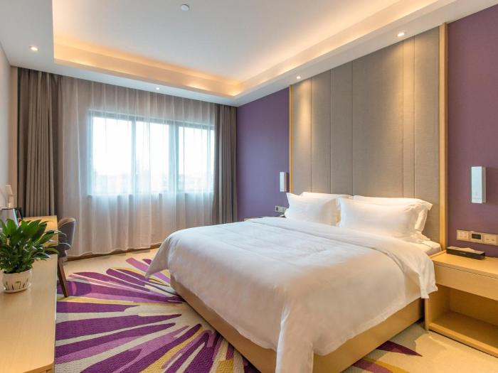 lavande hotel jiangmen heshan bus terminal