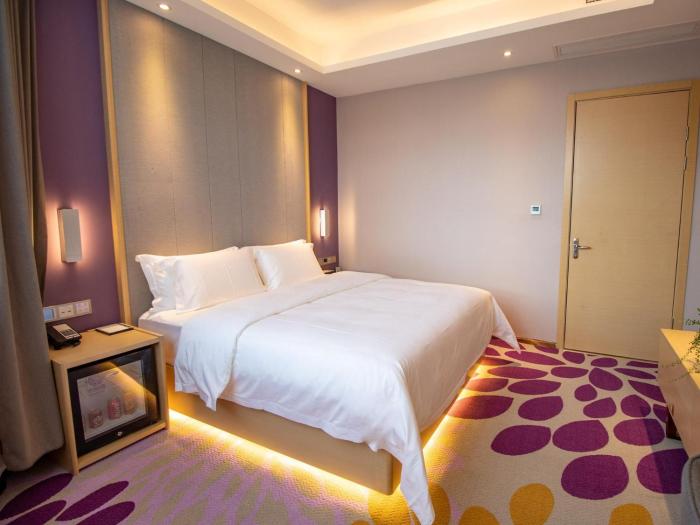 lavande hotel jiangmen heshan bus terminal