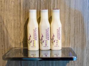 lavande hotel jiangmen heshan bus terminal