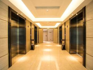 kyriad marvelous hotel foshan mount xiqiao scenic spot qiaoling square