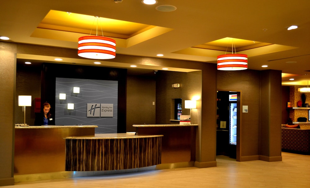 holiday inn express covington madisonville by ihg