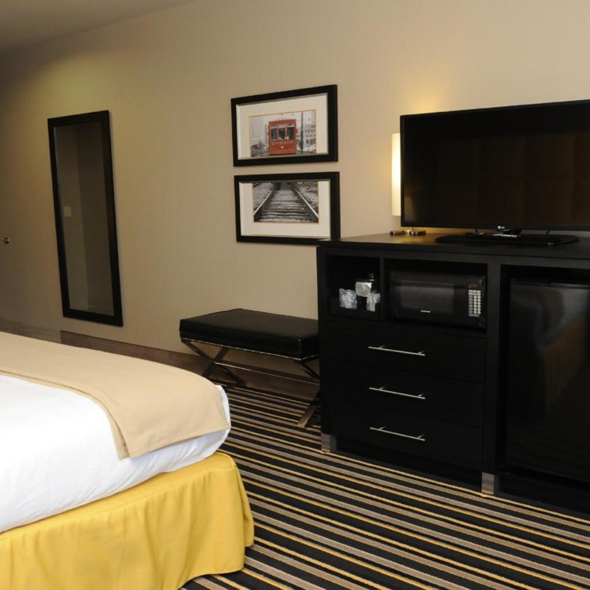 holiday inn express covington madisonville by ihg