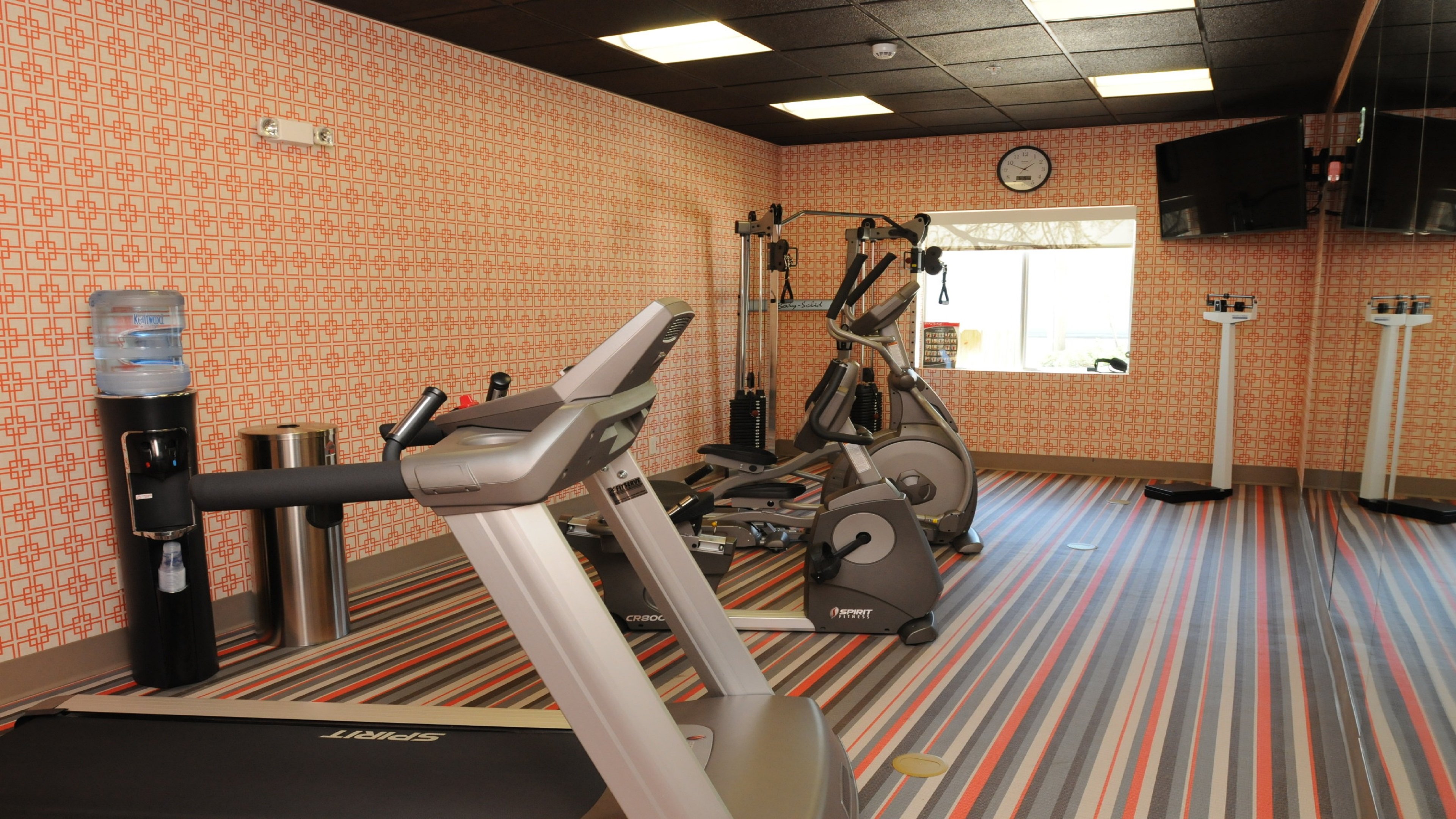 holiday inn express covington madisonville by ihg