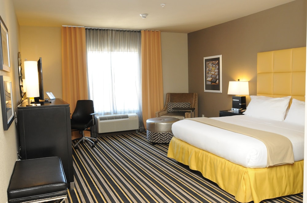 holiday inn express covington madisonville by ihg