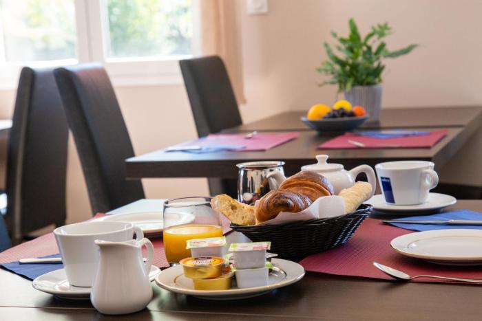 contact hotel les terrasses