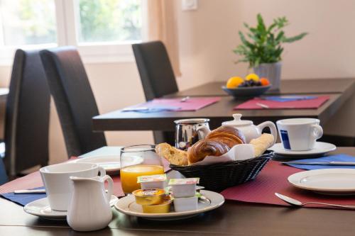 contact hotel les terrasses