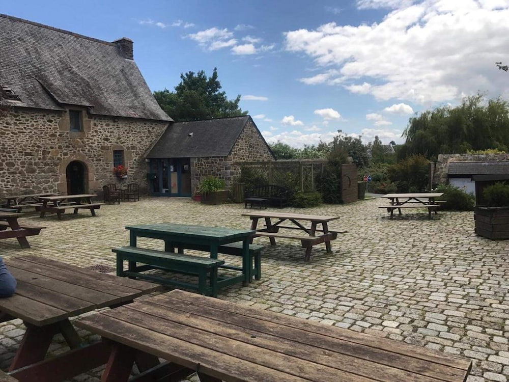 auberge de jeunesse hi saint brieuc