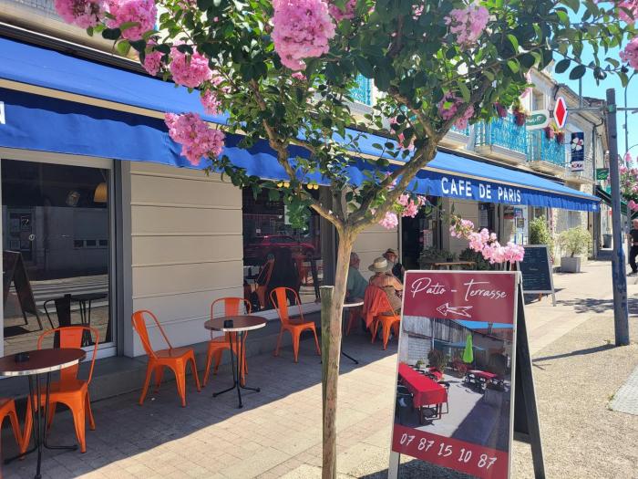 cafe de paris