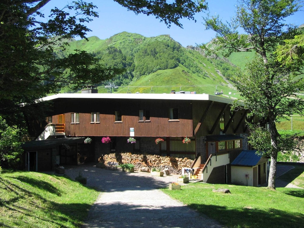 auberge de jeunesse hi le mont dore