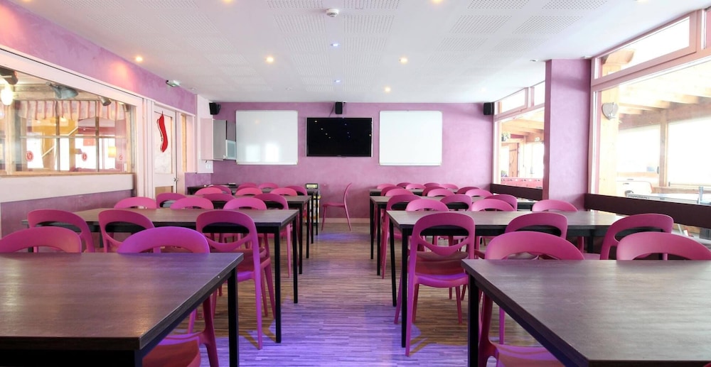 auberge de jeunesse hi le mont dore