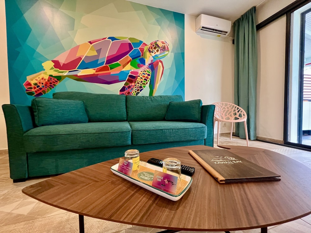 kawan bay suites